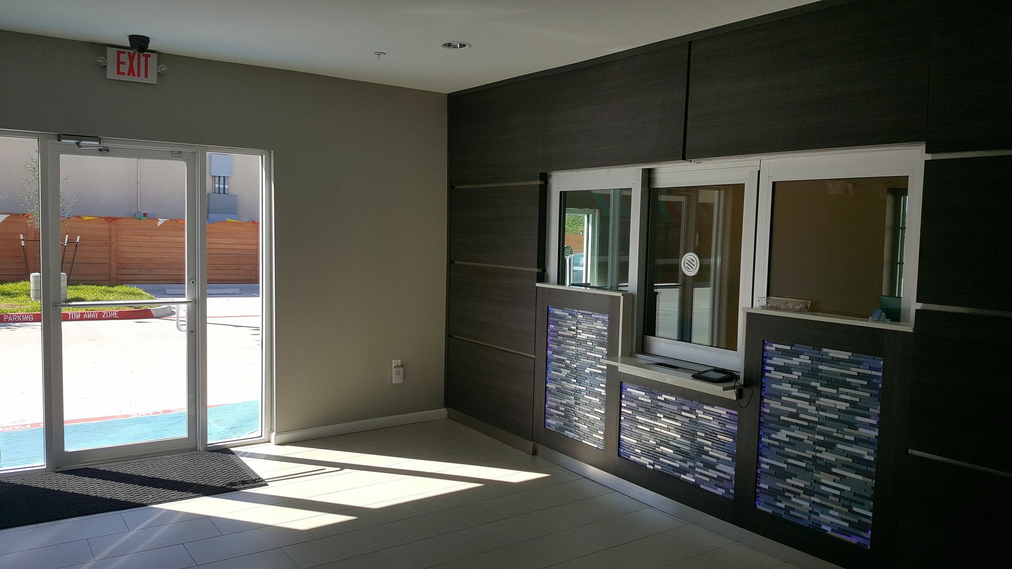 Haven Inn & Suites Willowbrook (Adults Only) Houston Luaran gambar