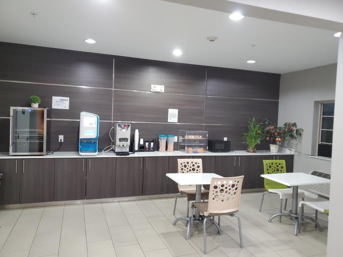 Haven Inn & Suites Willowbrook (Adults Only) Houston Luaran gambar
